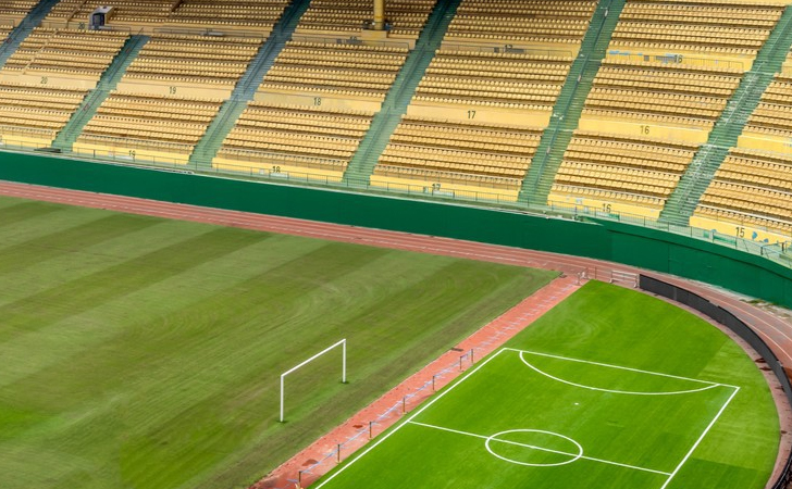 国家女子足球英德训练...